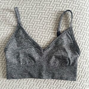 Lululemon Ebb to Street Bra C/D cup Size 4